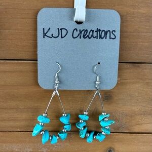 Western Boho Turquoise Chip Stone Earrings